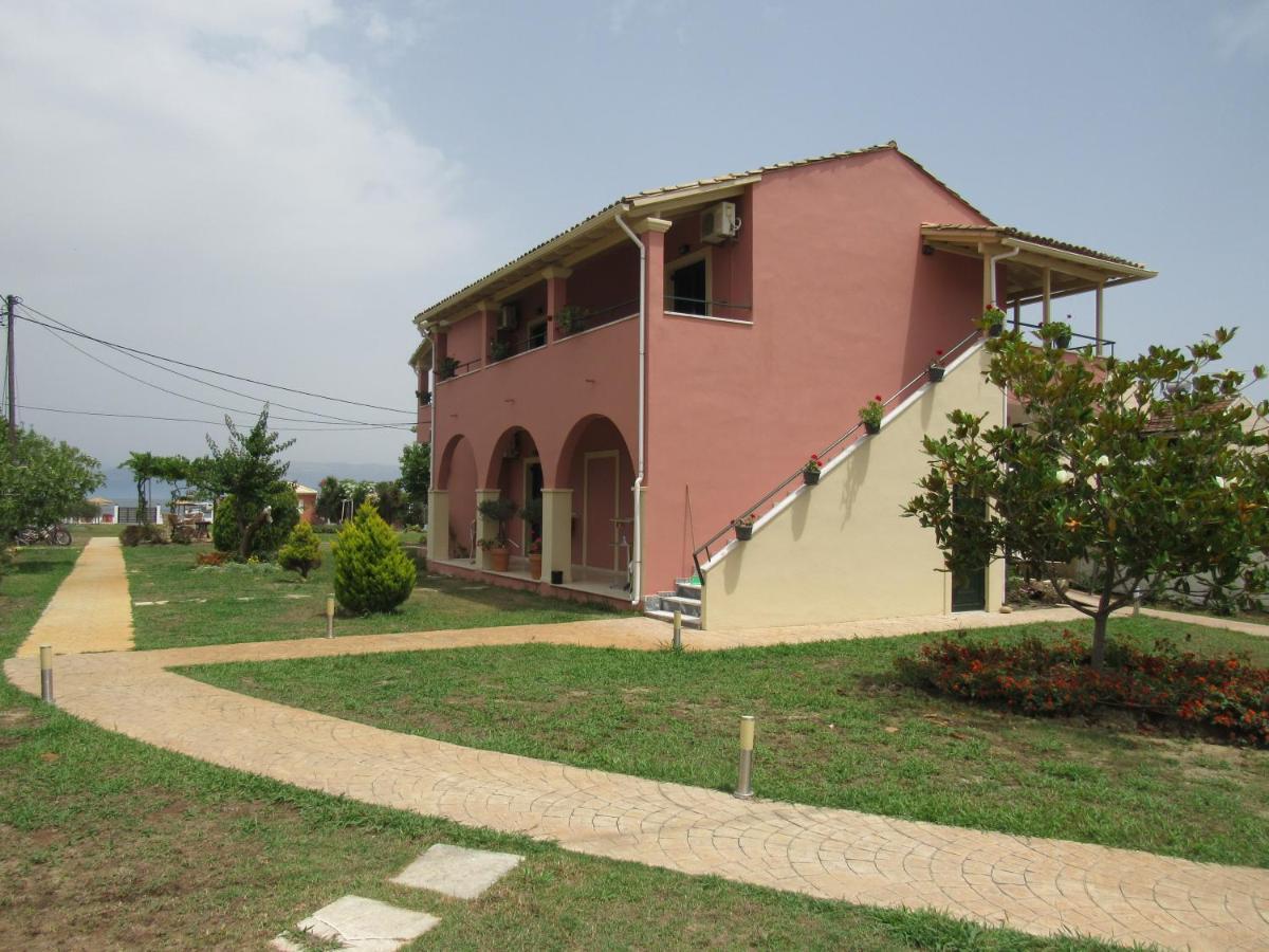 Biscoutsis Apartments & Studios Kavos Exterior photo