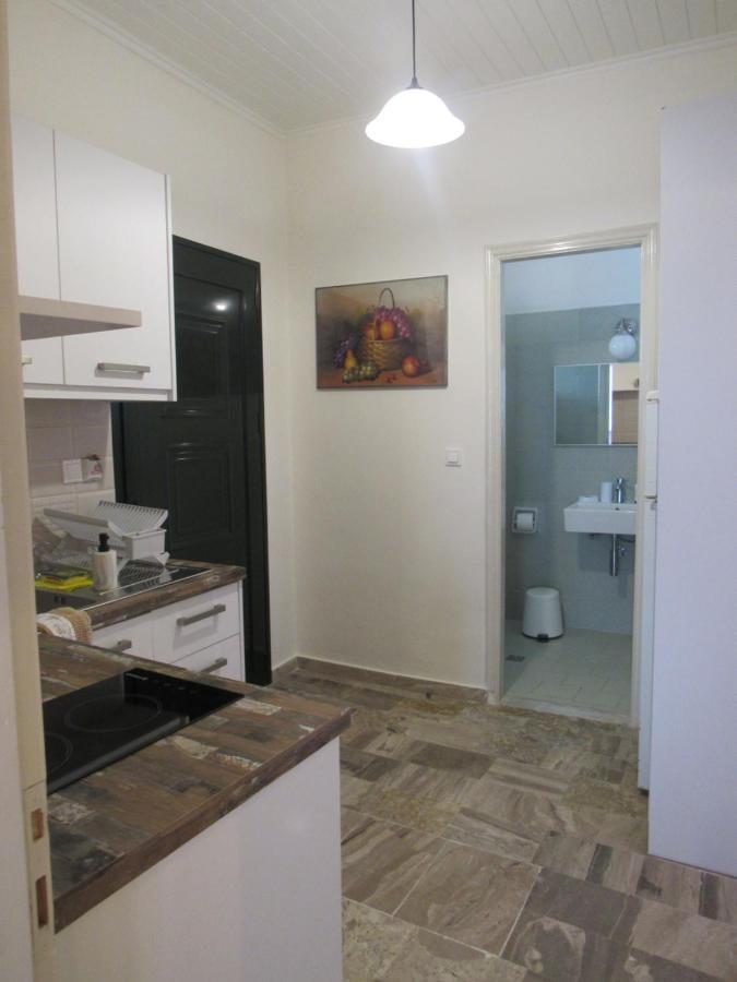 Biscoutsis Apartments & Studios Kavos Exterior photo